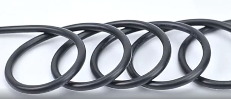 Bending_test_USB_cables